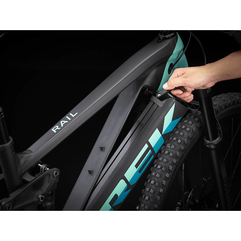 Trek-Rail-5-E-Bike---2022.jpg
