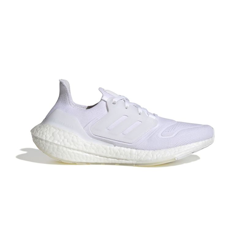 Ultra boost deals mens vs womens