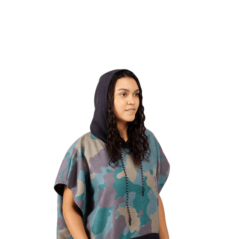 Nomadix-Changing-Poncho-Camo.jpg