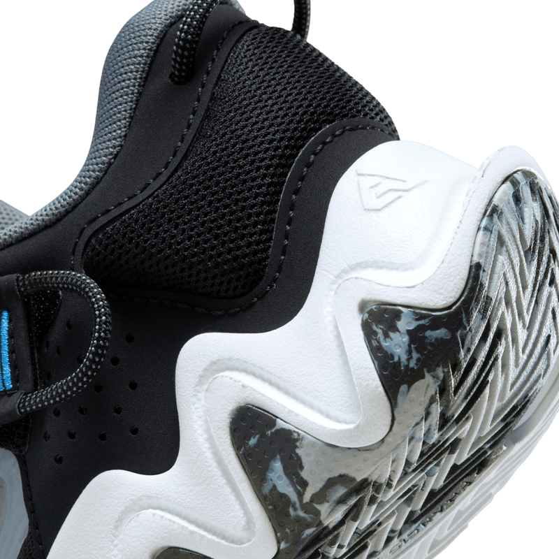 Nike Giannis Immortality 2 Shoe Youth