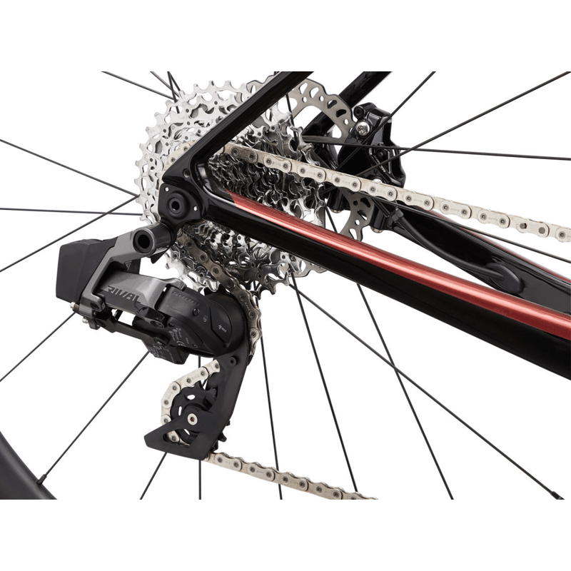 Giant-Defy-Advanced-0-Bike---2023.jpg