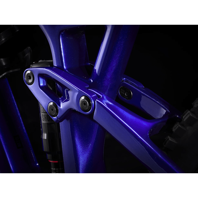TREK-BIKE-23-FUEL-EXE-9.5-DEORE.jpg