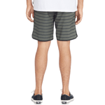 Billabong-Crossfire-Elastic--73-Submersible-Short---Men-s.jpg