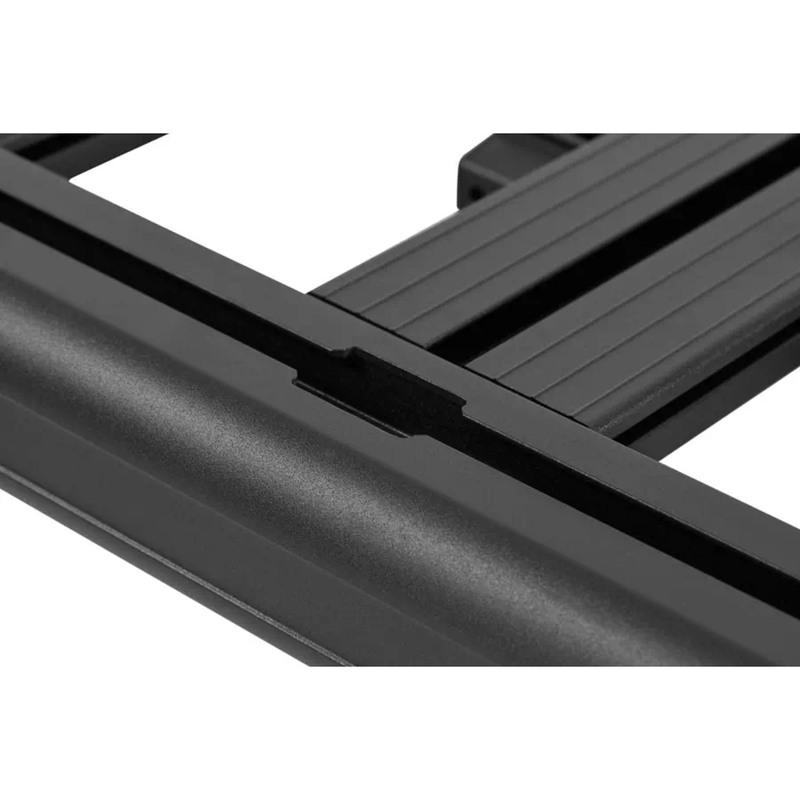 Yakima-LockNLoad-Platform-N--3-Bar-System--Cargo-Basket.jpg