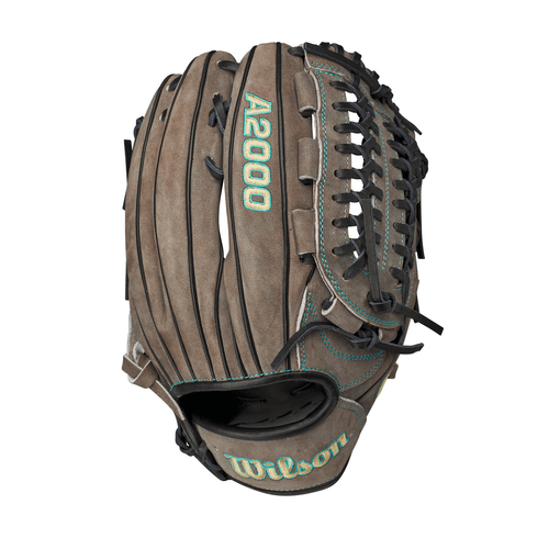 Wilson A2000 Jan 2023 GOTM Baseball Glove