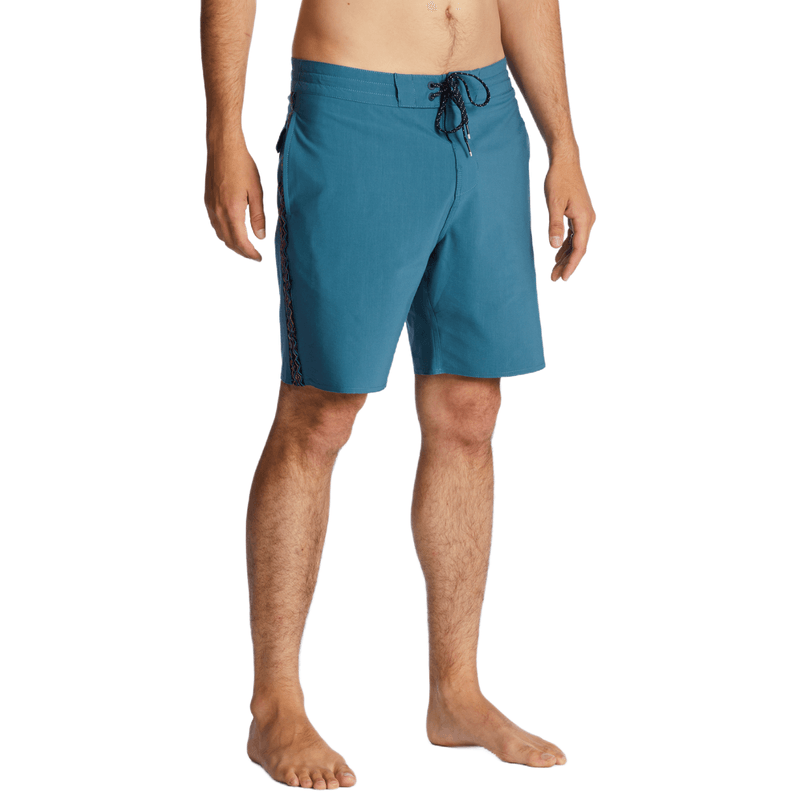 Billabong-D-Bah-Lo-Tide-18--Boardshort---Men-s---Blue-Haze.jpg