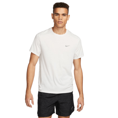 Nike Dri-fit Run Division Rise 365
short Sleeve Running Top - Men's