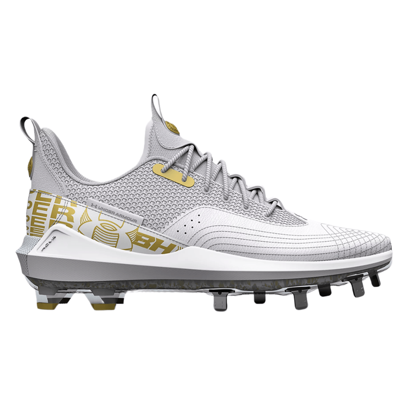 Under armour natural shop low st cleat