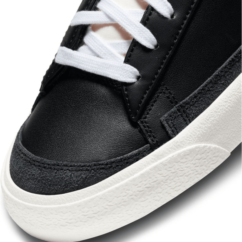 Nike Blazer Low 77 Vintage Shoe Men s Als