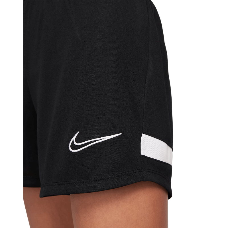 Nike soccer hotsell shorts girls