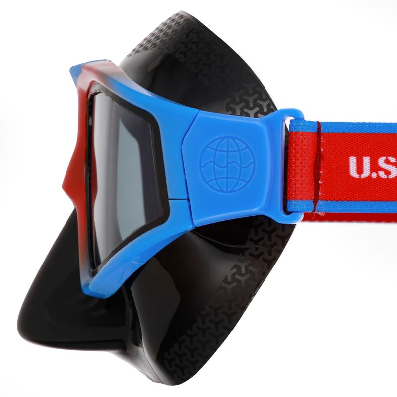 U.S.-Divers-Avila-Snorkel-Set----Blue---Red.jpg