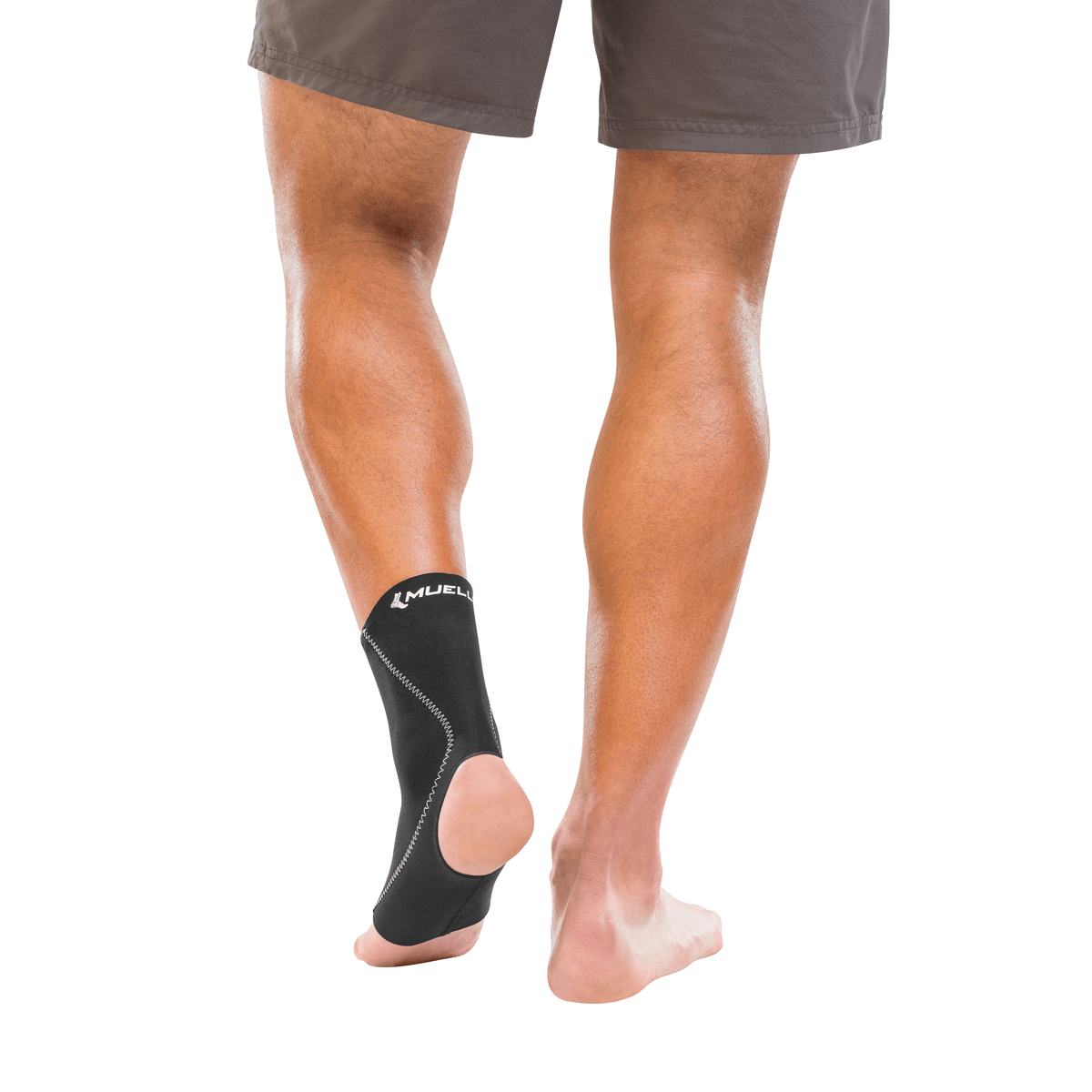 Mueller Sports Medicine Neoprene Ankle Support
