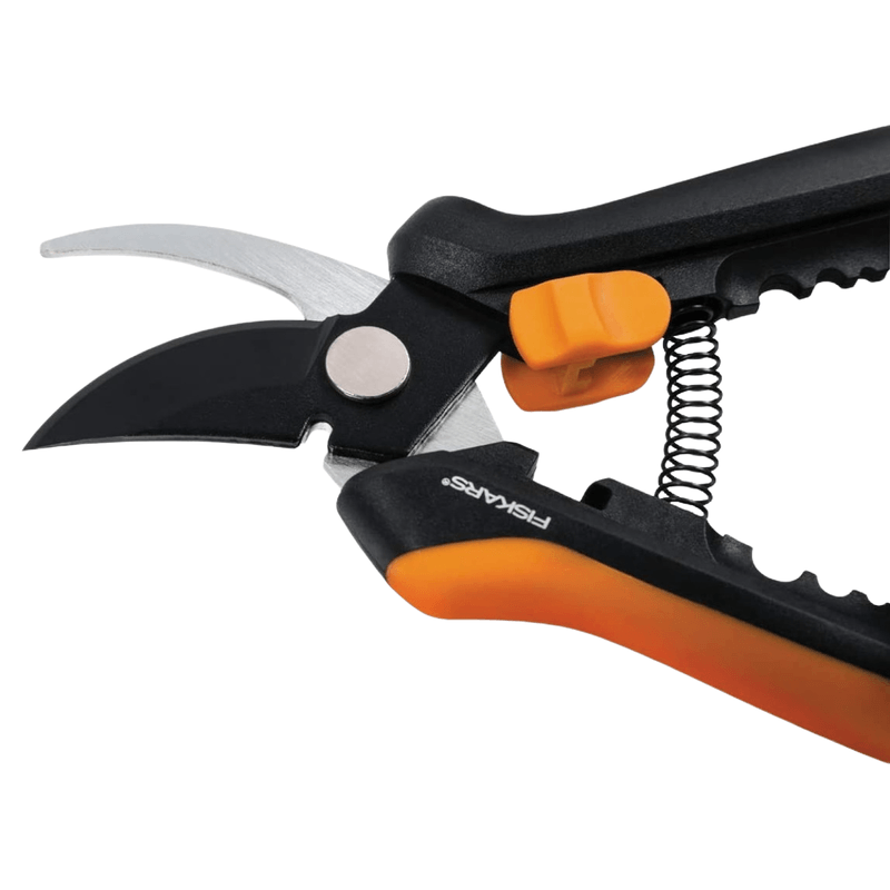 Fiskars Floral Pruner - Bobwards.com