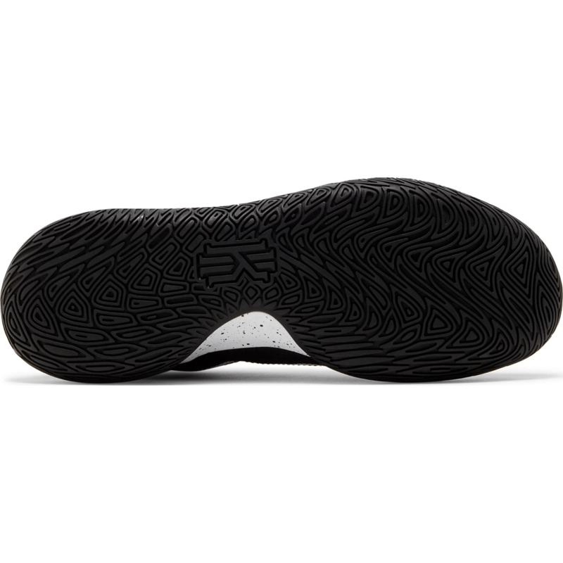 Nike Kyrie Flytrap 4 Basketball Shoe Men's