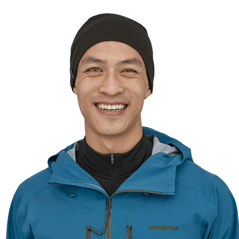 Patagonia-Overlook-Merino-Wool-Liner-Beanie---Black.jpg