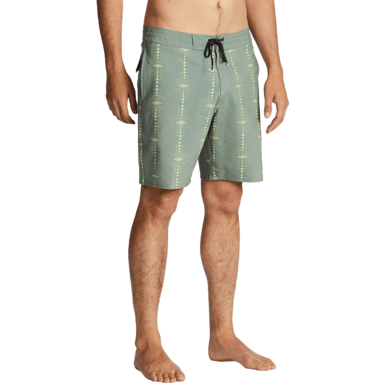 Billabong-Sundays-Lo-Tide-19--Boardshort---Men-s---Sage.jpg