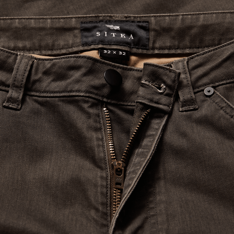 Sitka-Everyday-Casual-Three-Season-Pant---Men-s-Earth-30-Regular.jpg