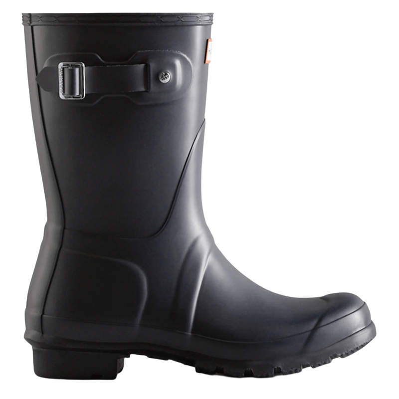 Black short best sale rain boots