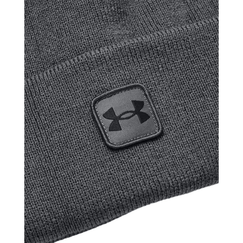 Under-Armour-Halftime-Cuff-Beanie---Men-s---Pitch-Gray---Black.jpg