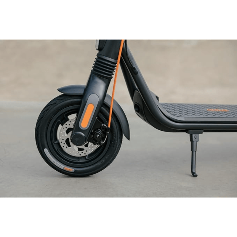 NWEB---SEGWAY-SCOOTER-F2-Black.jpg