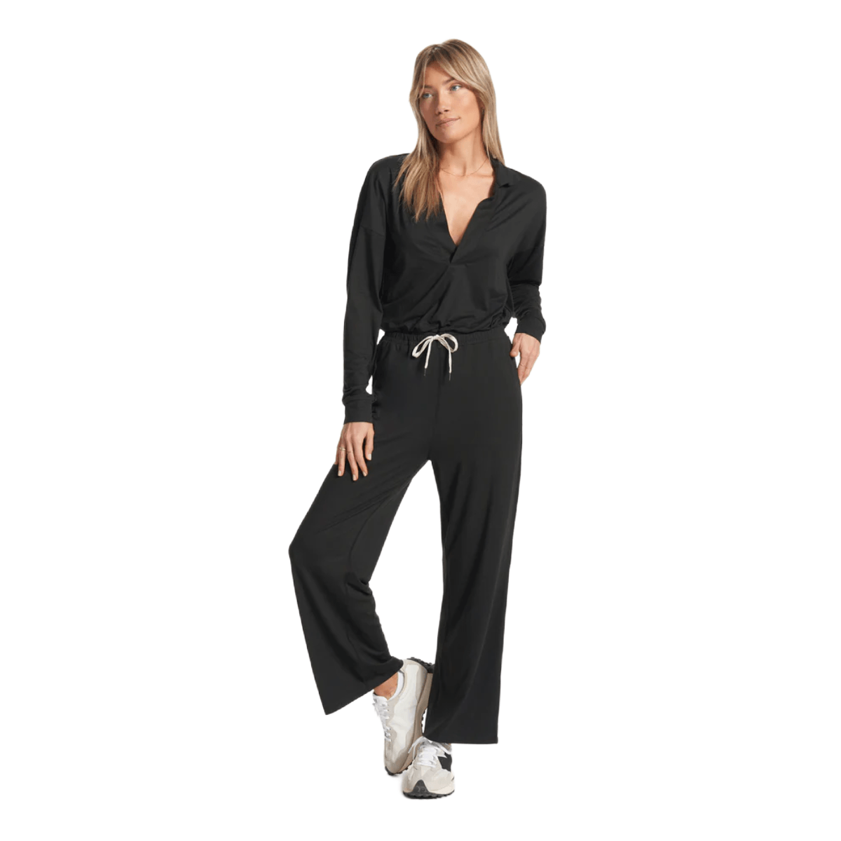 Vuori newest Black Harlem Jumpsuit