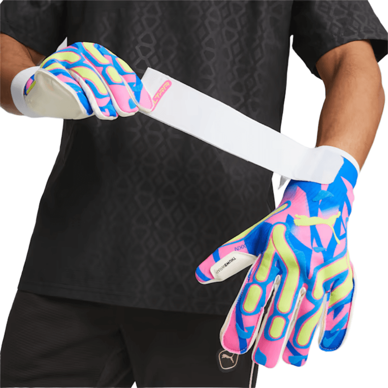 Puma-Ultra-Ultimate-Energy-Hybrid-Goalkeeper-Gloves-Ultra-Blue-/-Yellow-Alert-/-Luminous-Pink-8.jpg