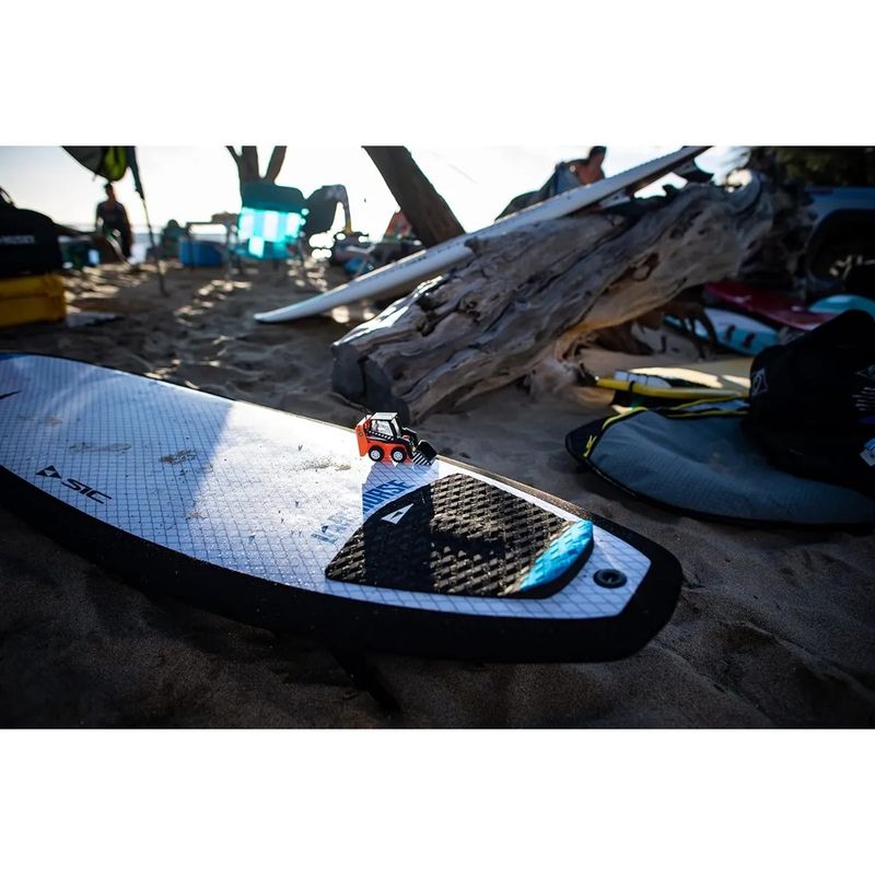 NWEB---TAHESP-SURFBOARD-7-4--DARKHORSE-White-88-.jpg