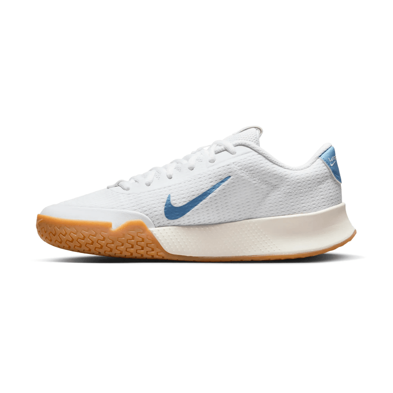 NWEB---NIKE-W-SHOE-NIKECOURT-VAPOR-LITE-2-White---Light-Blue---Sail---Gum-Light-Brown-7-Regular.jpg