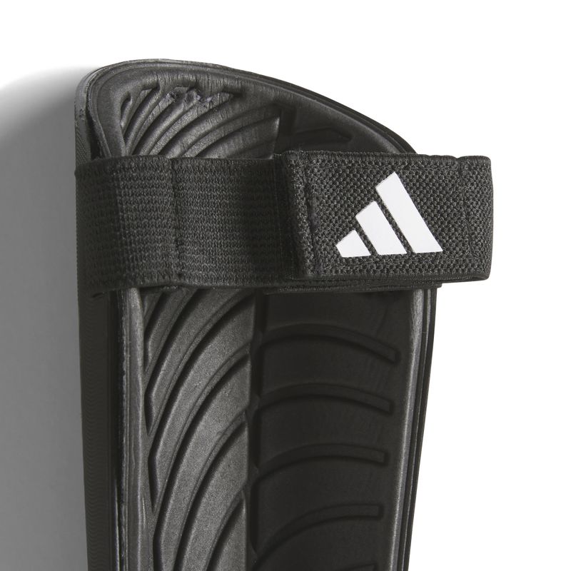 adidas-Tiro-Training-Shin-Guard-Black-/-Gold-/-White-S.jpg
