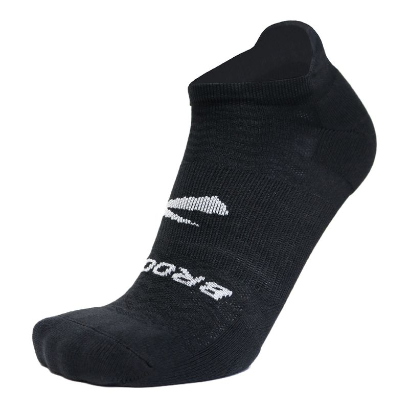 Brooks-Run-in-No-Show-Sock--3-Pack--Black-S.jpg