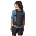 Patagonia-Dirt-Roamer-20l-Mountain-Biking-Pack-Black-S.jpg