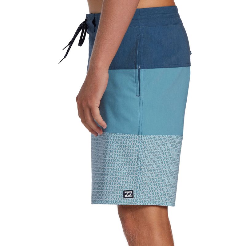 Billabong-Tribong-LT-Boardshort---Men-s-Blue-Haze-30.jpg