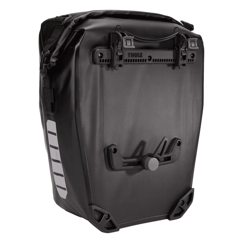 THULE-SHIELD-PANNIER-BLACK-25L.jpg