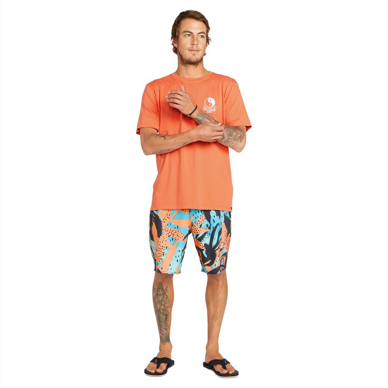 NWEB---VOLCOM-WATERSIDE-FLORL-STONEY-BRDSHRT-Tigerlily-30-19--Outseam.jpg