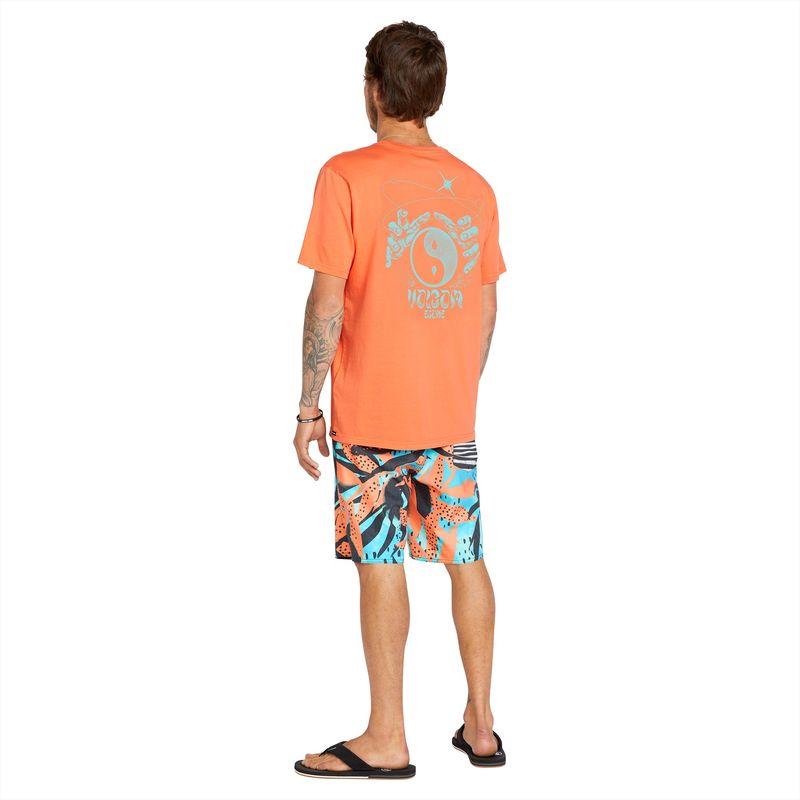 NWEB---VOLCOM-WATERSIDE-FLORL-STONEY-BRDSHRT-Tigerlily-30-19--Outseam.jpg