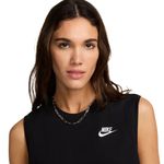 NWEB---NIKE-C-W-NSW-CLUB-CRP-SL-TEE-Black---White-XS.jpg