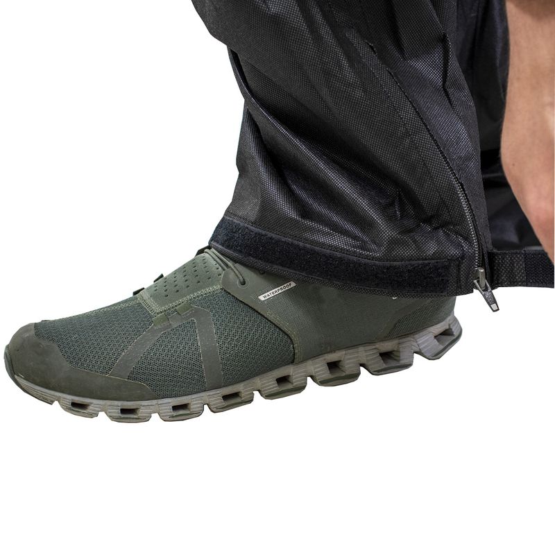Frogg-Toggs-Classic-Pro-Advantage-Waterproof-Bib---Men-s-Black-L.jpg