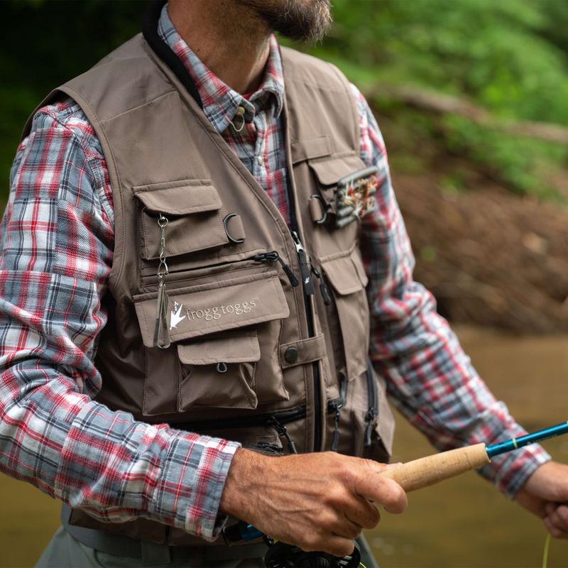 FROGG-HELLBENDER-TOADSKINZ-PACK-VEST-Stone-L.jpg