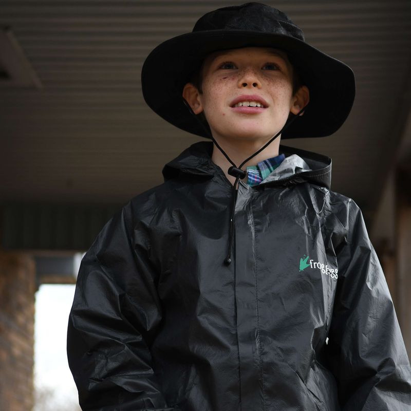 frogg-toggs-Ultra-lite-Rain-Suit----Youth-Carbon-L.jpg