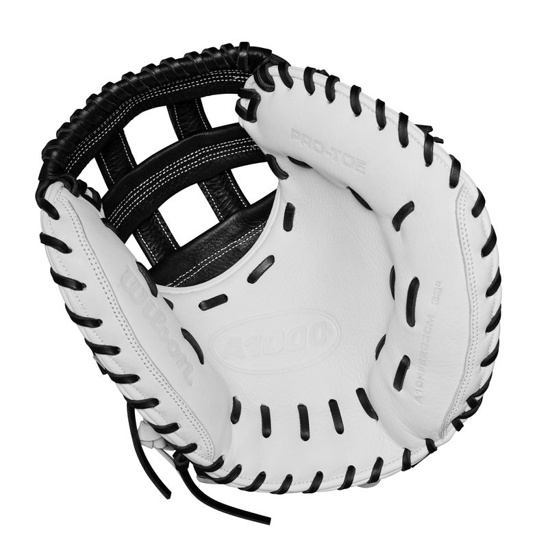 Wilson-A1000-Catcher-s-Mitt-White---Black---Red-33--Right-Hand-Throw.jpg