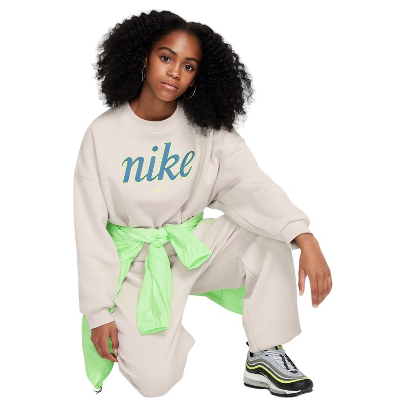 NWEB---NIKE-C-G-NSW-CLUB-FLC-BXY-CRW-GX-STAR-Light-Bone---Volt-XS.jpg
