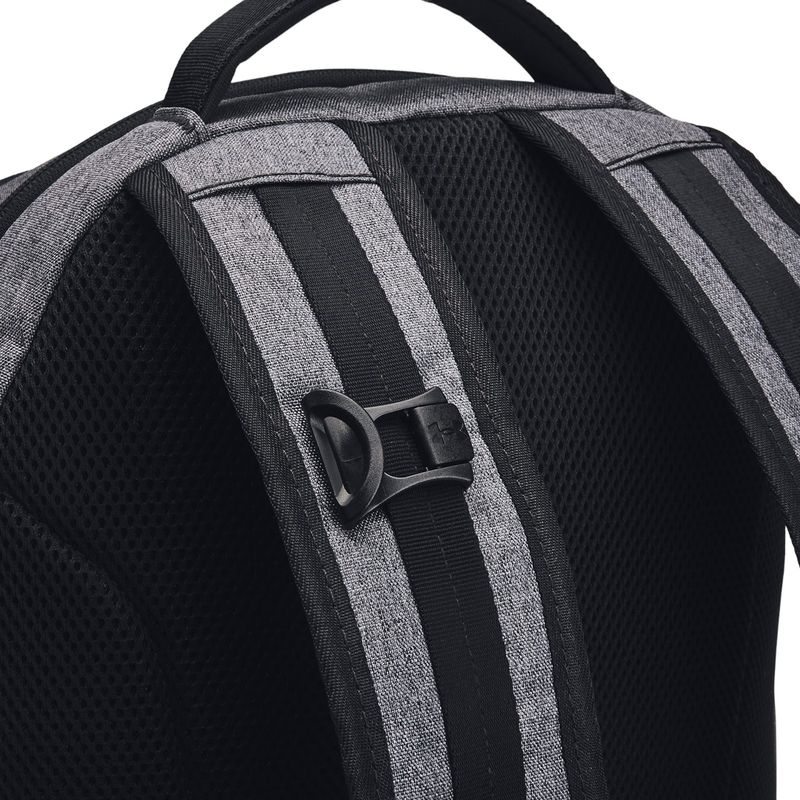 NWEB---UNDER-BACKPACK-HUSTLE-6.0-PRO-Black-Full-Heather---Black---Metallic-Gold-One-Size.jpg