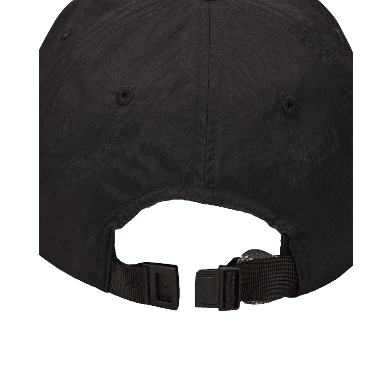 NWEB---NIKE-C-U-NK-CLUB-CAP-U-FB-OTDR-S24-L-Black---Summit-White-S-M.jpg