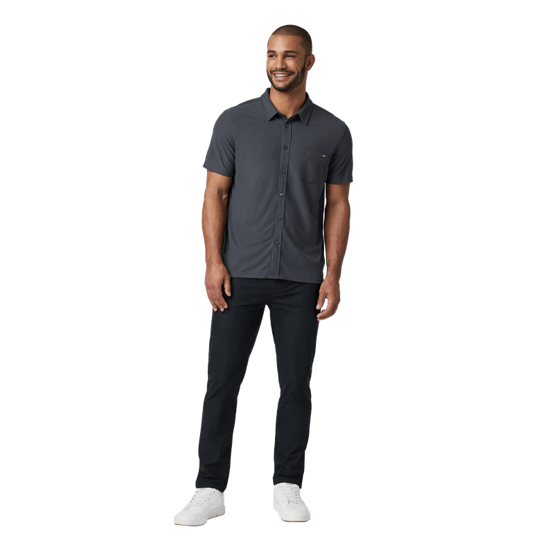 Vuori-Short-sleeve-Ace-Button-Down-Charcoal-XXL.jpg