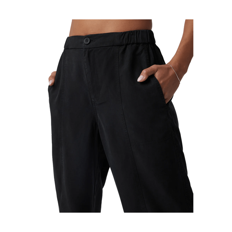 Vuori-Coastline-Pant---Women-s-Black-XS.jpg