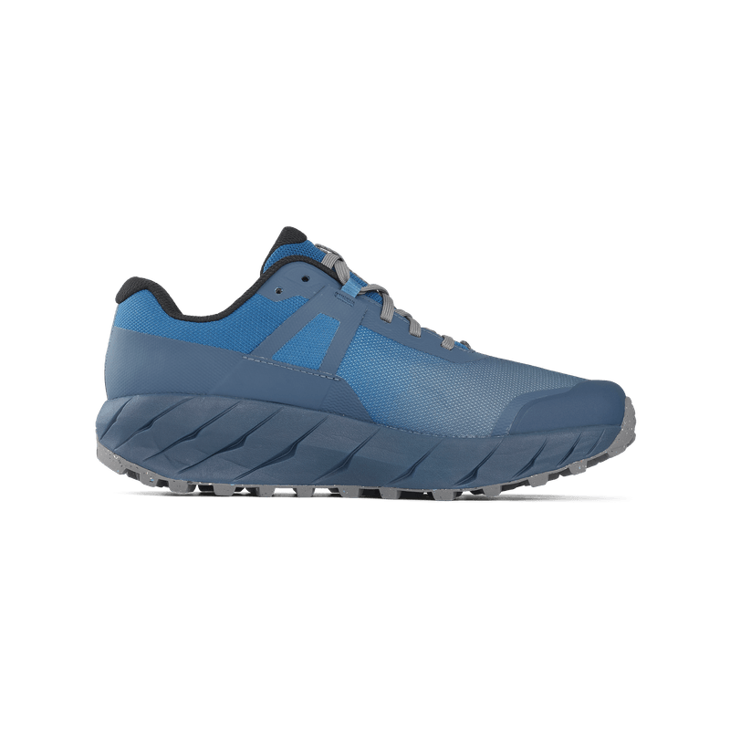 Icebug-Arcus-RB9X-GTX-Shoe---Men-s-Sapphire---Stone-13.jpg