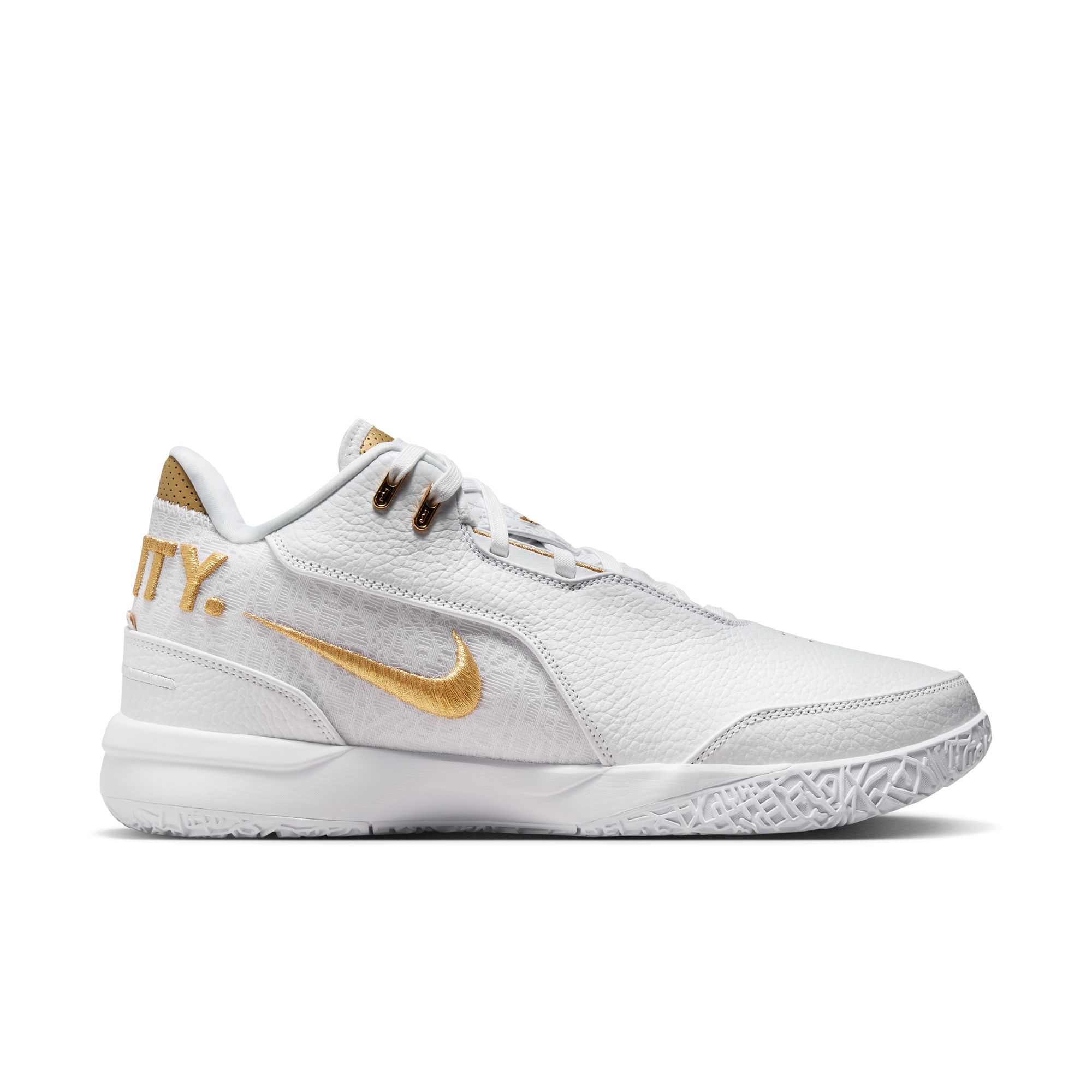 /nike-lebron-nxxt-gen-ampd-basketball-shoe-mens-10503084/p?skuId=1806798