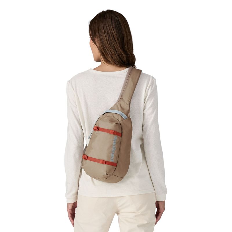 Patagonia-Atom-Sling-Backpack---8L-Seabird-Grey