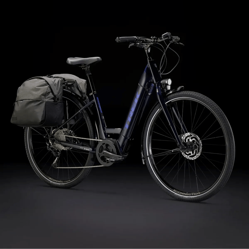 Trek-Verve--4S-Lowstep-E-Bike---2023-Deep-Dark-Blue-XS.jpg