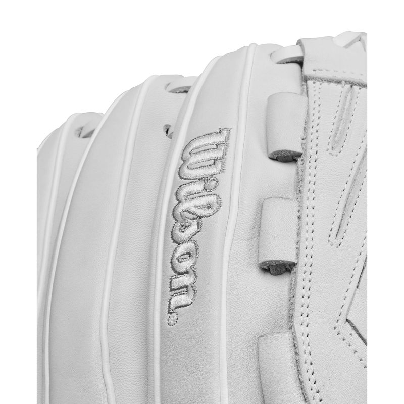 Wilson-A1000-V125-12.5”-Outfield-Fastpitch-Softball-Glove-Fall-2024-White---Silver